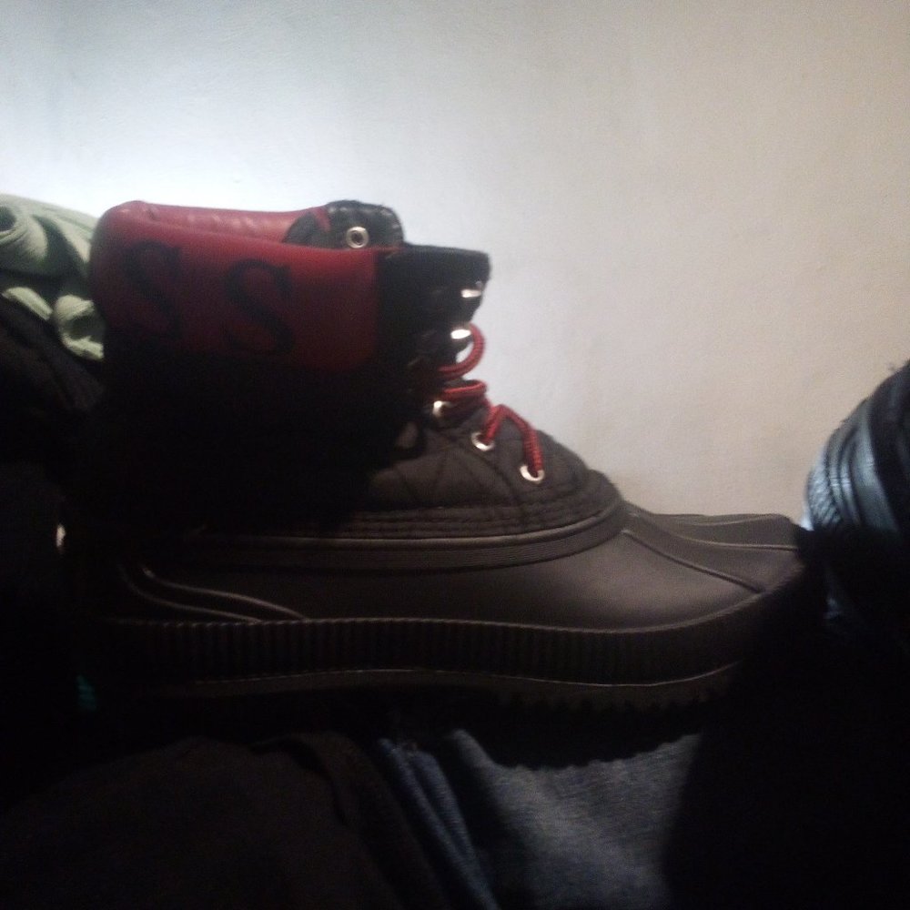 Men's Guess Duck boots